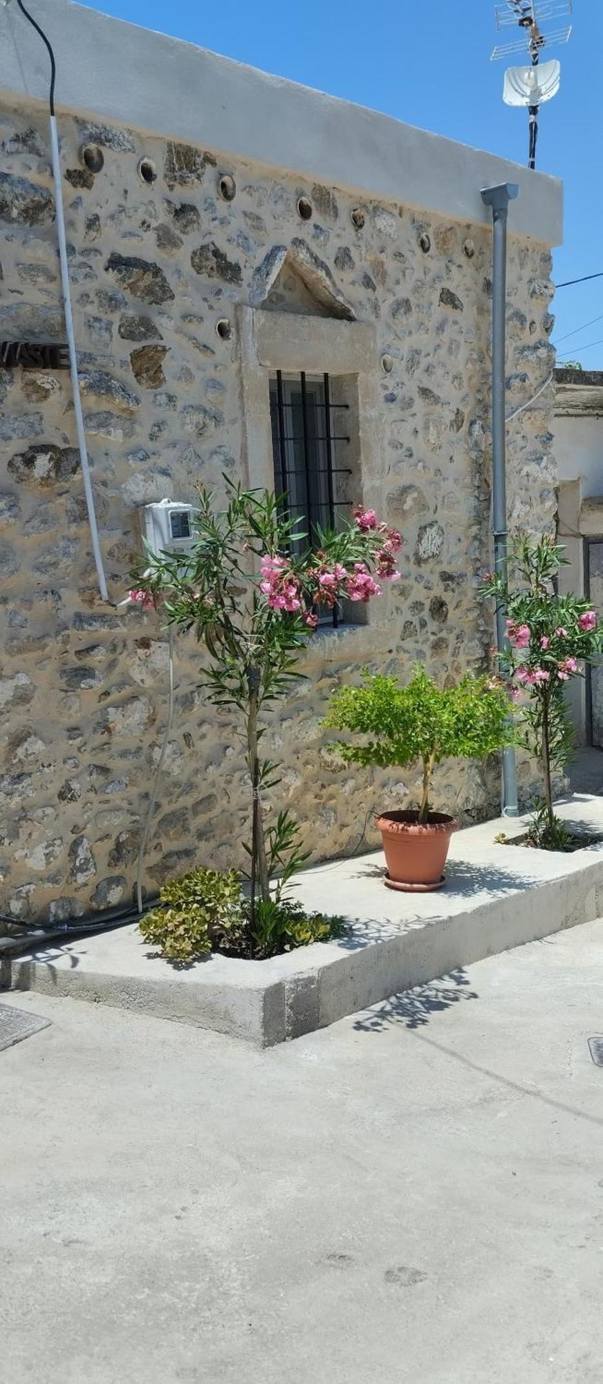 Namaste Family House Villa Pombia Kültér fotó