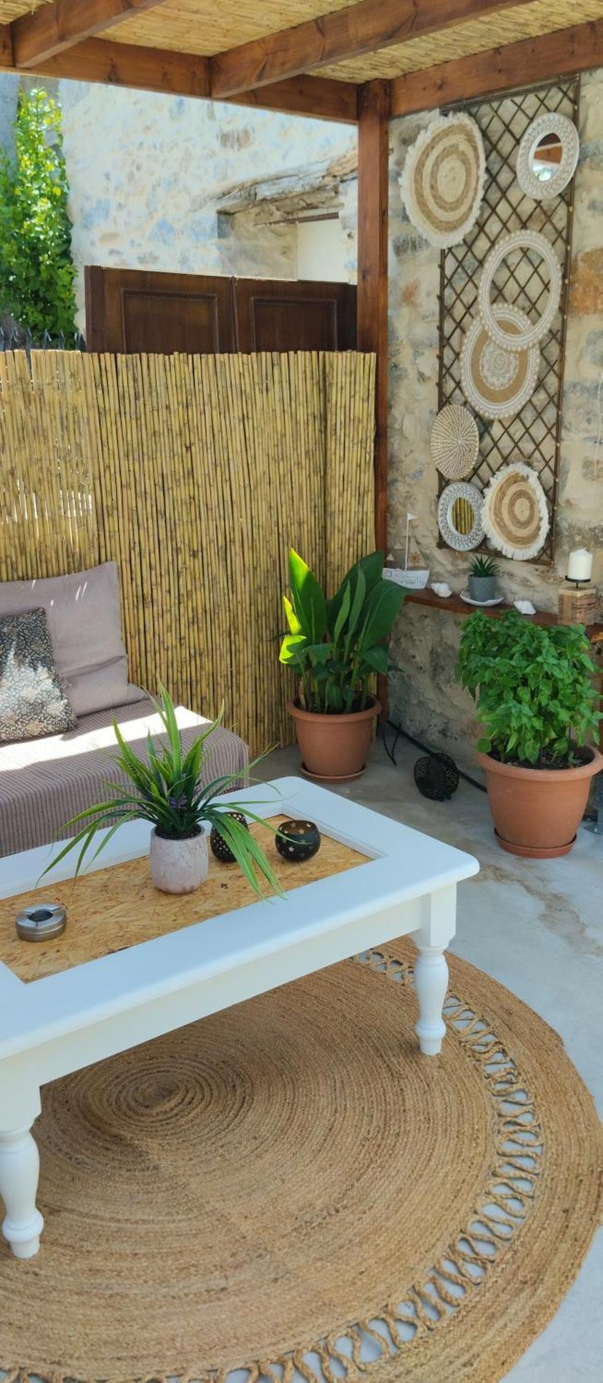 Namaste Family House Villa Pombia Kültér fotó