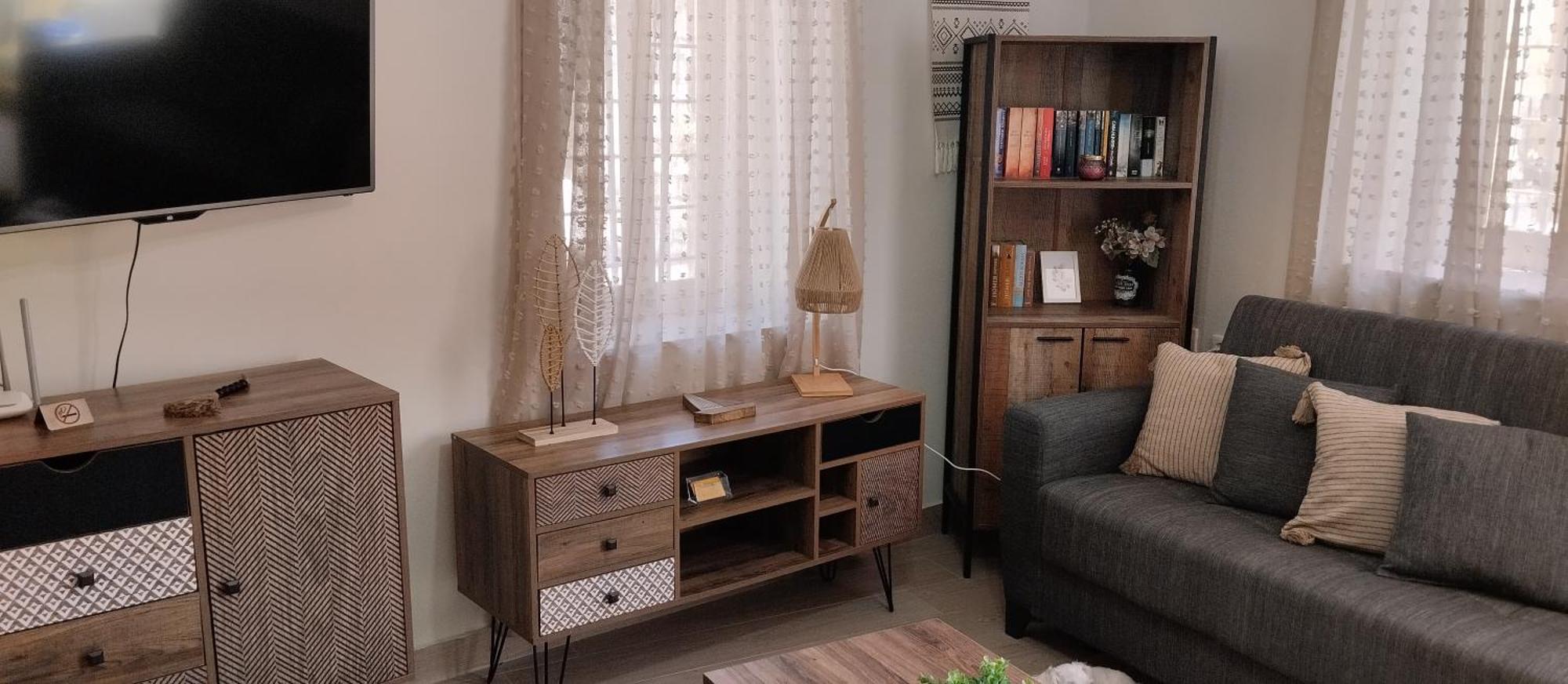 Namaste Family House Villa Pombia Kültér fotó