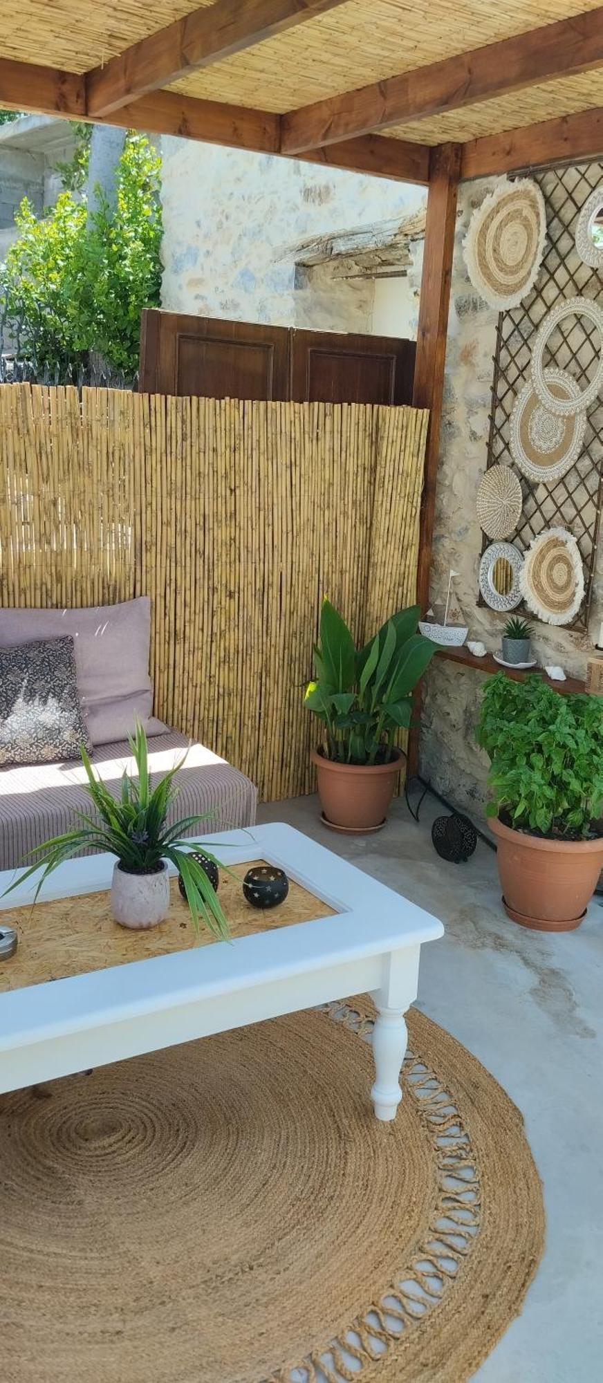 Namaste Family House Villa Pombia Kültér fotó